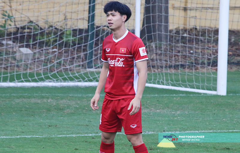 BLV Quang Huy cho rằng Công Phượng sẽ ngồi dự bị trận bán kết lượt về AFF Cup 2018 AFF Cup, tin tức AFF Cup, ĐT Việt Nam, bóng đá Việt Nam, Park Hang Seo, Việt Nam vs Philippines